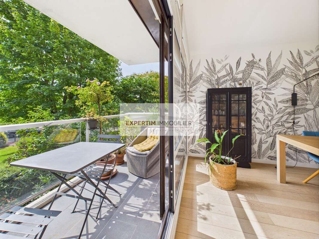 Appartement à JOUY-EN-JOSAS