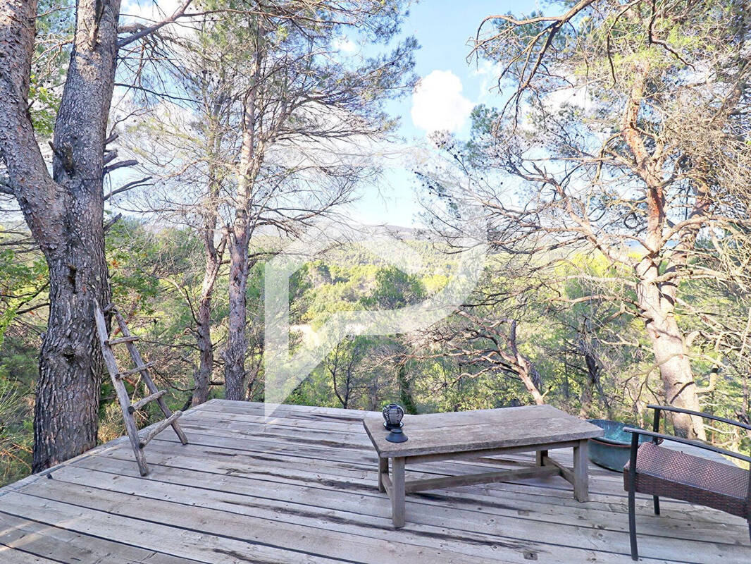 Maison à PEYPIN-D&#039;AIGUES