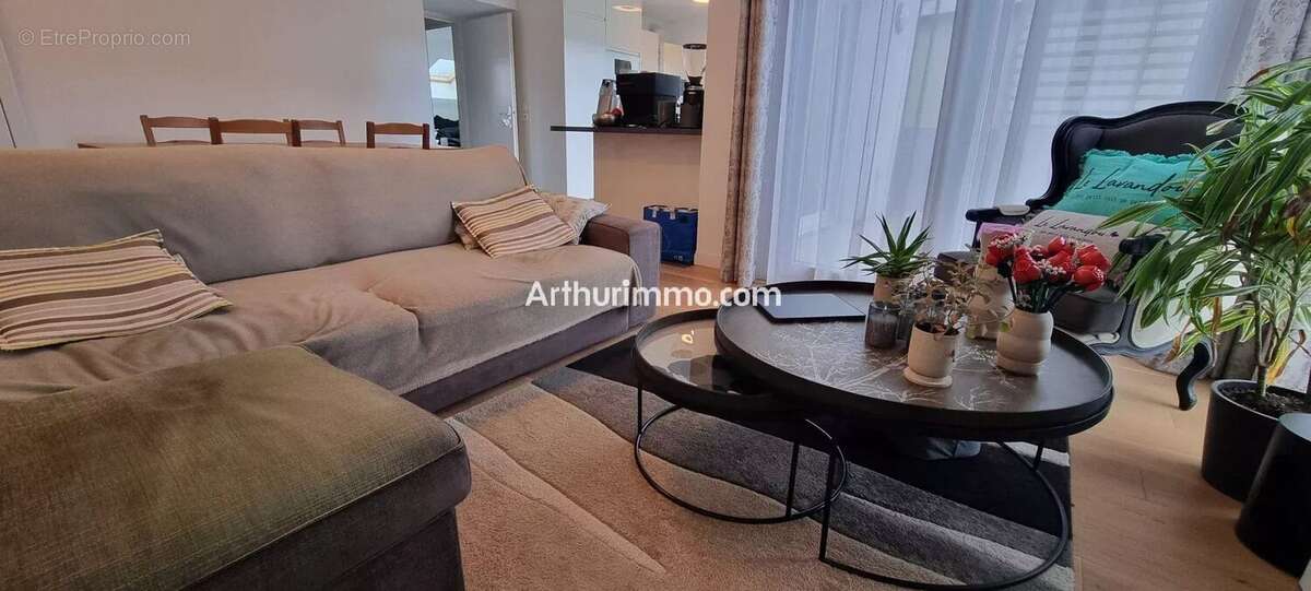 Appartement à LIMEIL-BREVANNES