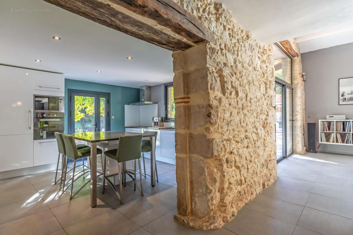 Maison à MONFLANQUIN