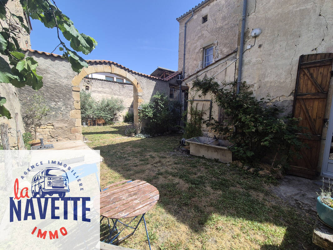 Maison à LA SAUVETAT