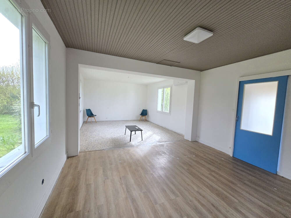 Maison à NOTRE-DAME-DE-RIEZ