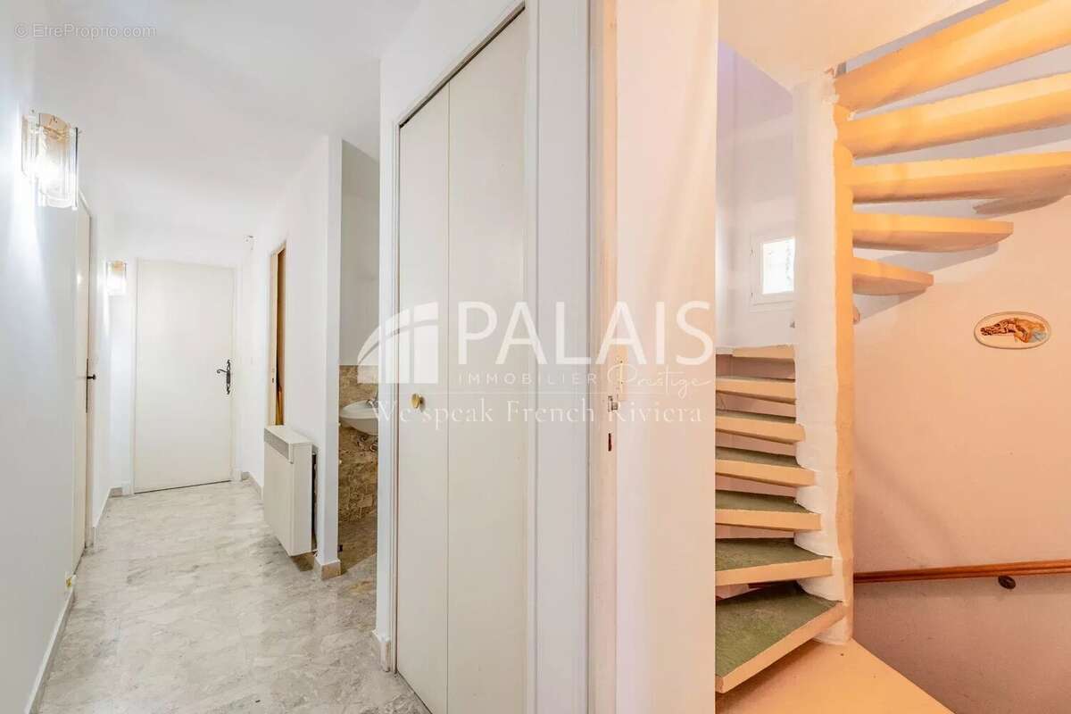 Maison - Saint-Laurent-du-Var -Les Pugets - photo 15