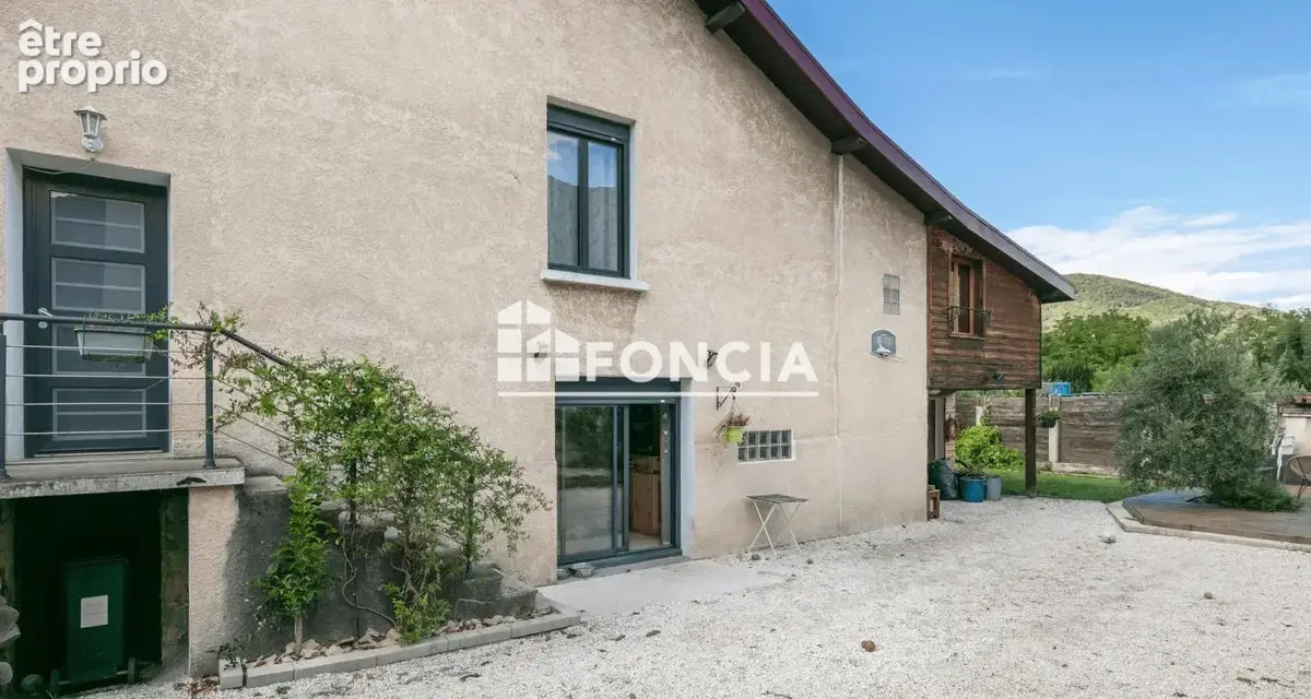 Maison à VIZILLE
