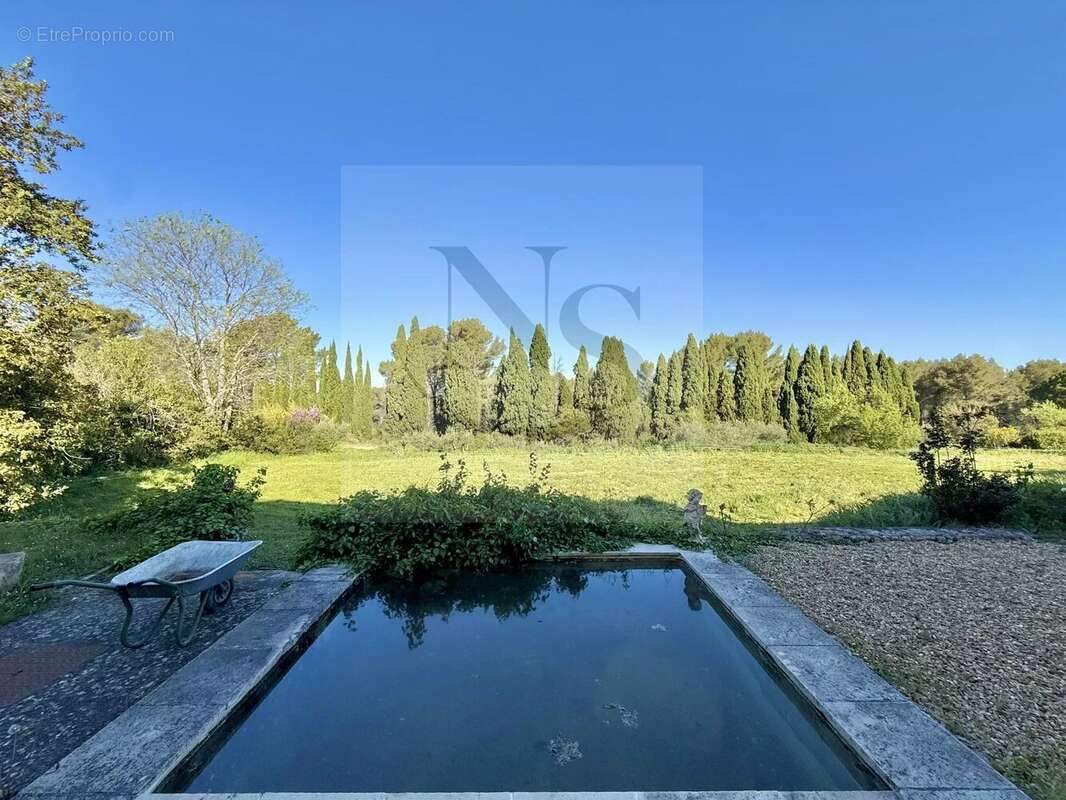 Aix-en-provence / propriété de charme aux pinchinats - photo 33