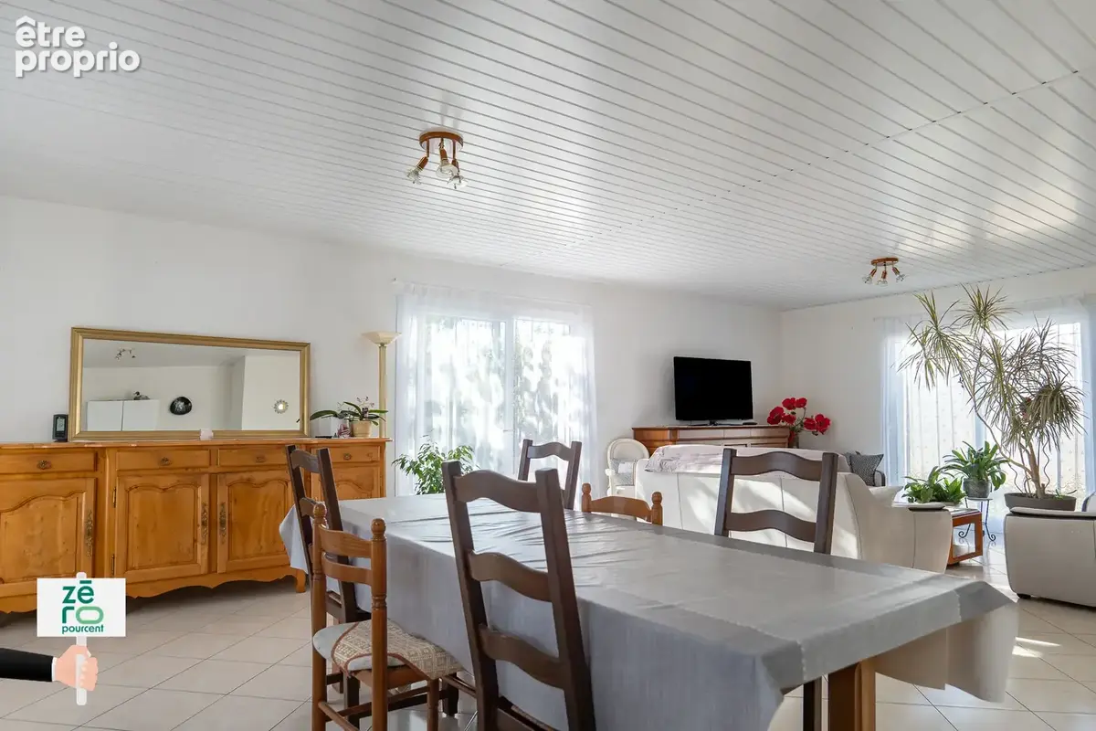 Maison de Plain-pied de 82 M2 à Saint Michel en Lherm - photo 5