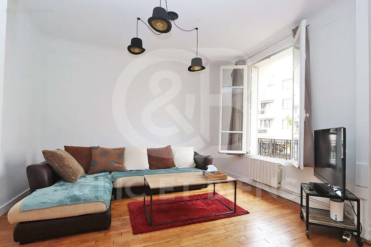 P1 - Appartement à CHAVILLE