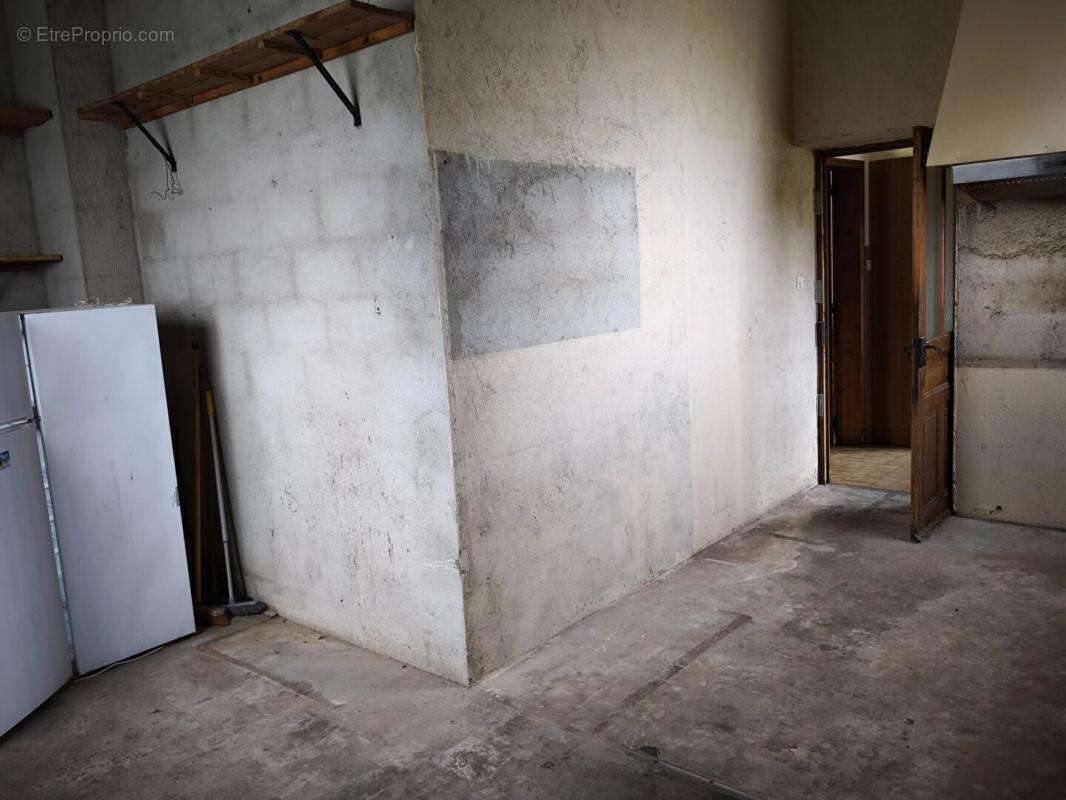 Maison à LABRUGUIERE