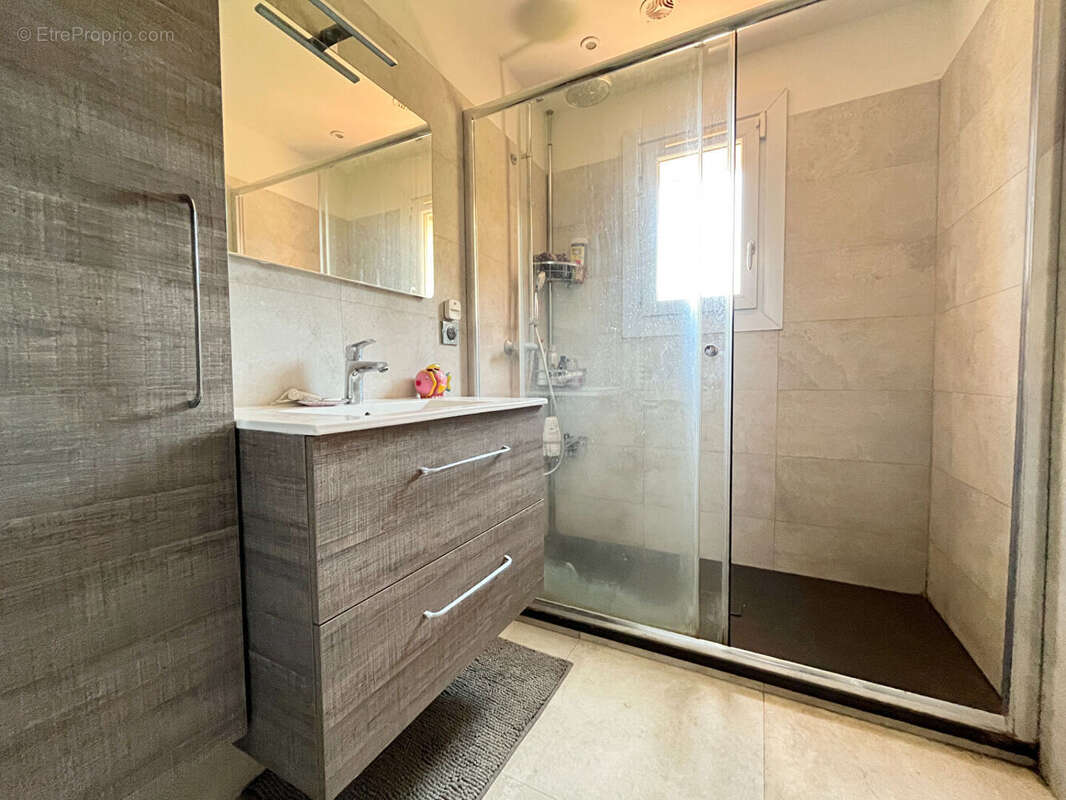 Maison 83m² à carros - photo 8