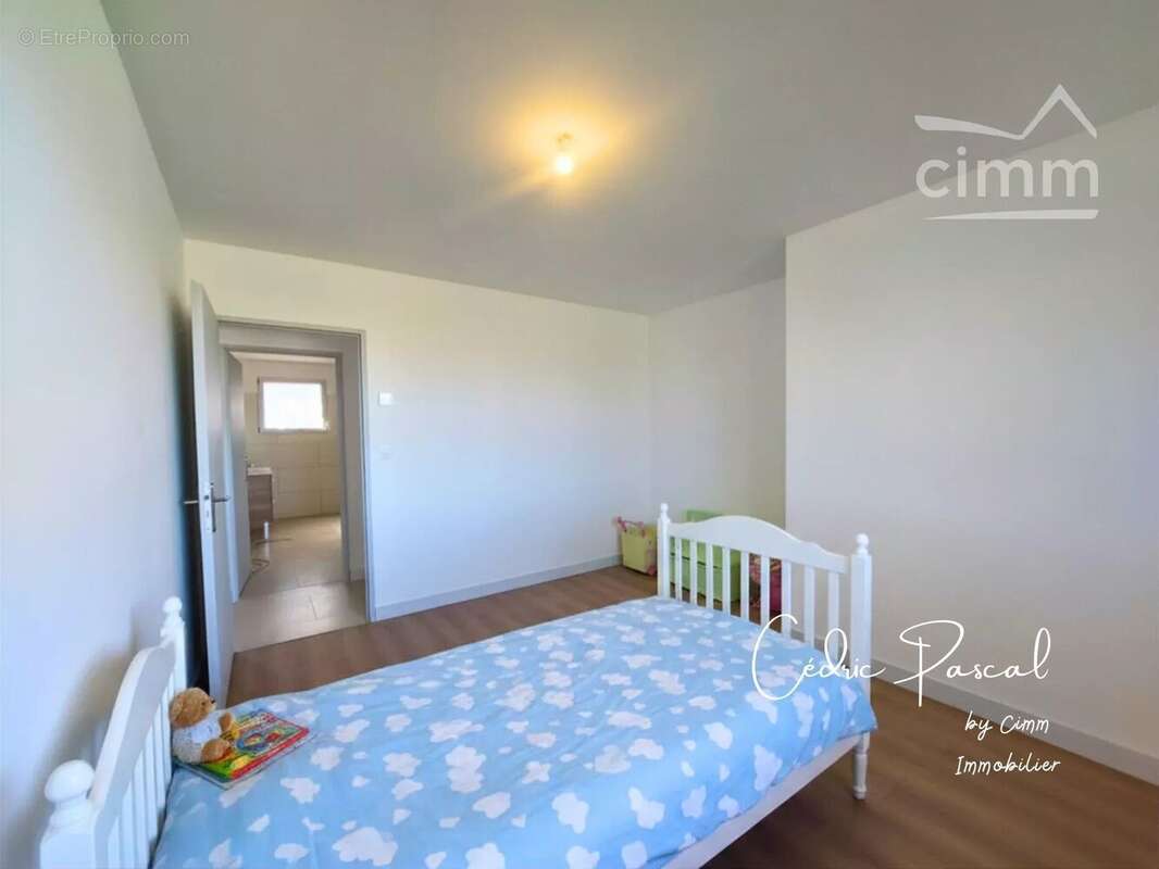 Maison à CUSSAC-FORT-MEDOC