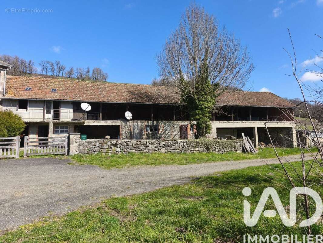 Photo 5 - Maison à MUR-DE-BARREZ