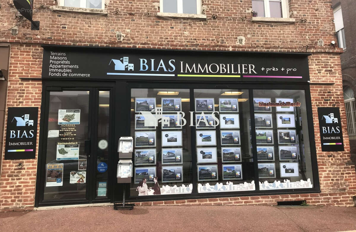 Maison à VIEUX-MANOIR