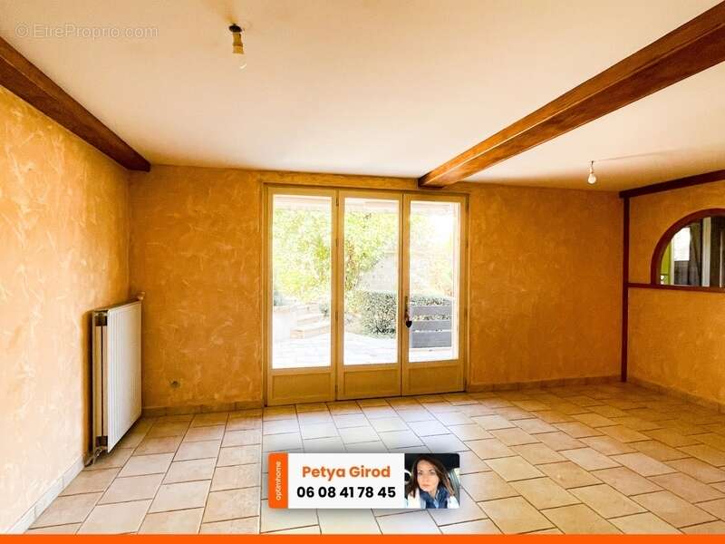 Maison à vendre  PIERRECLOS (71) - photo 10