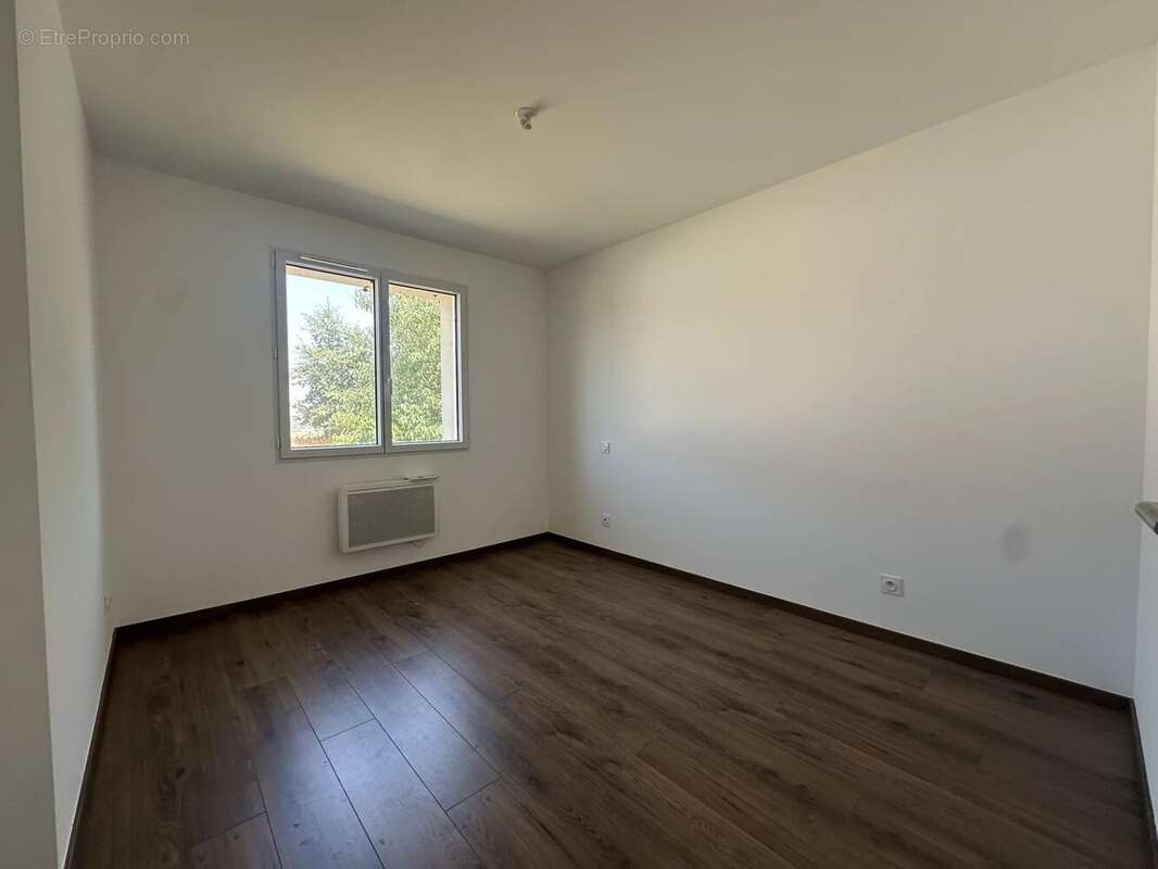 Maison de plain-pied T4 de 98 m² - photo 5