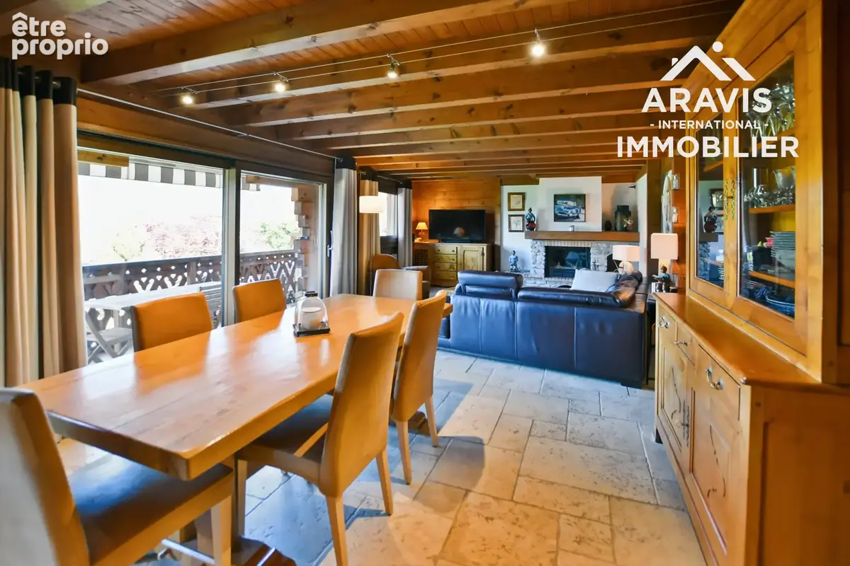Chalet en madrier offre un cadre de vie et vue exceptionnel! - photo 6
