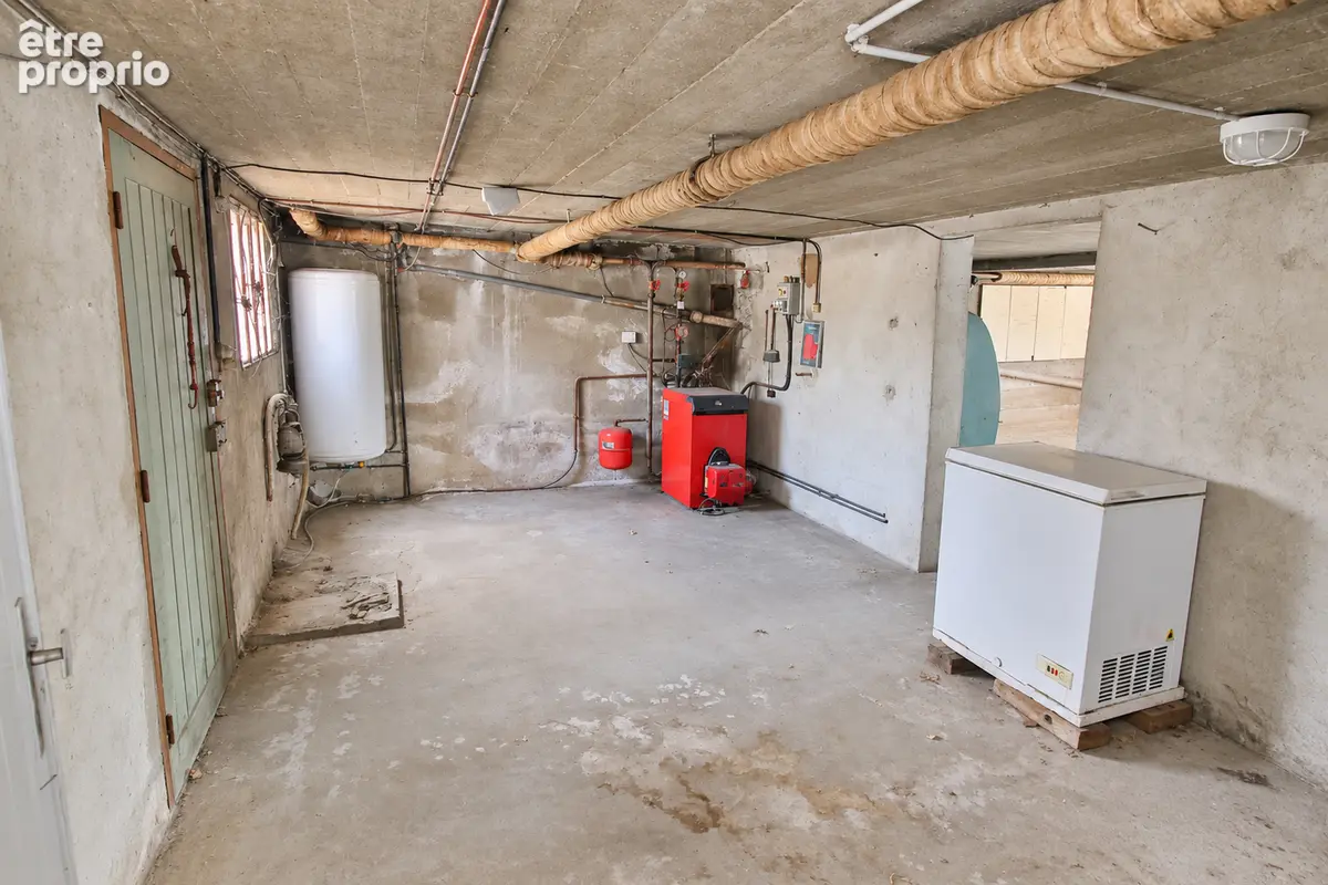 Maison T5 - 107m2 - Yzeure - photo 17