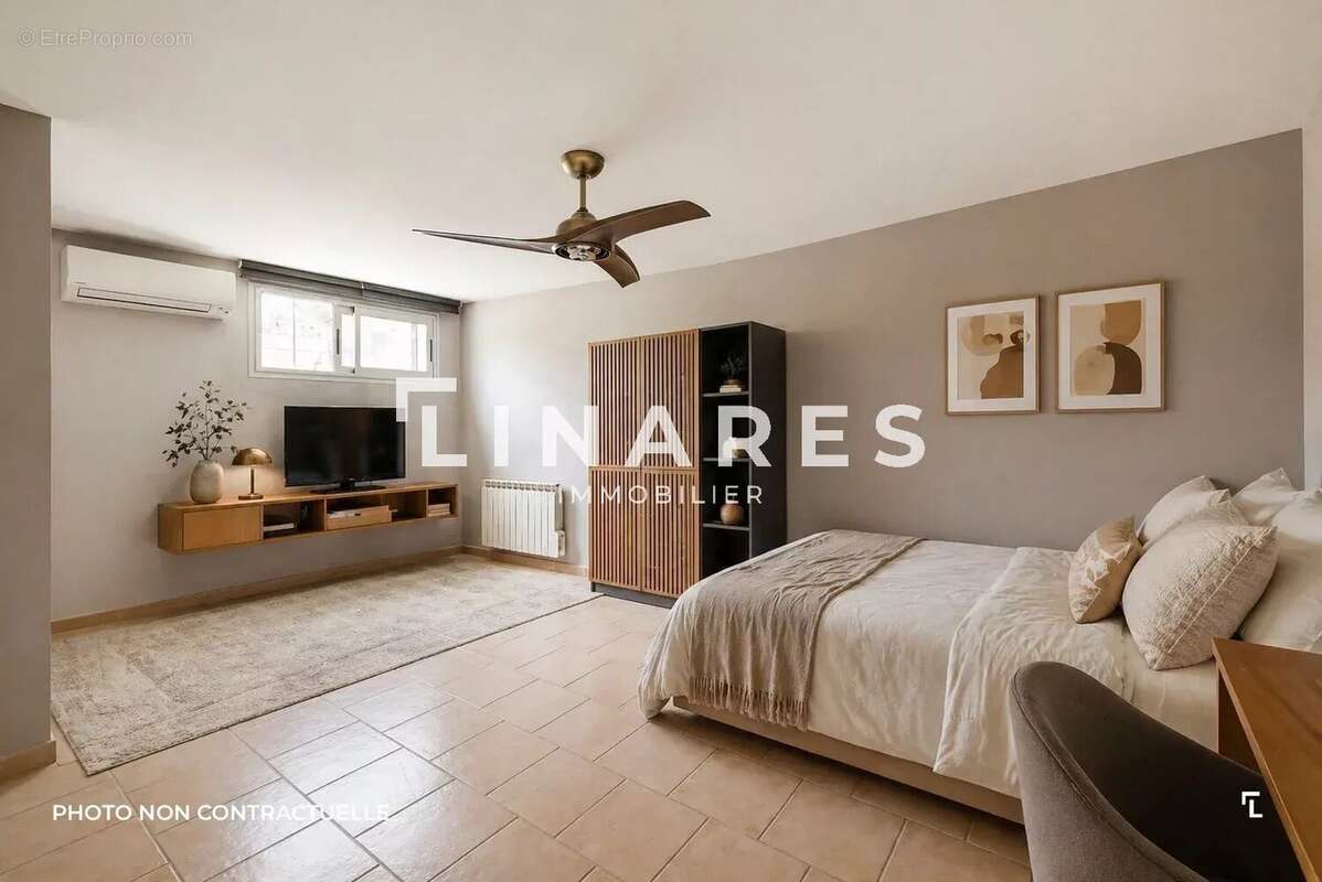 Appartement à MARSEILLE-9E