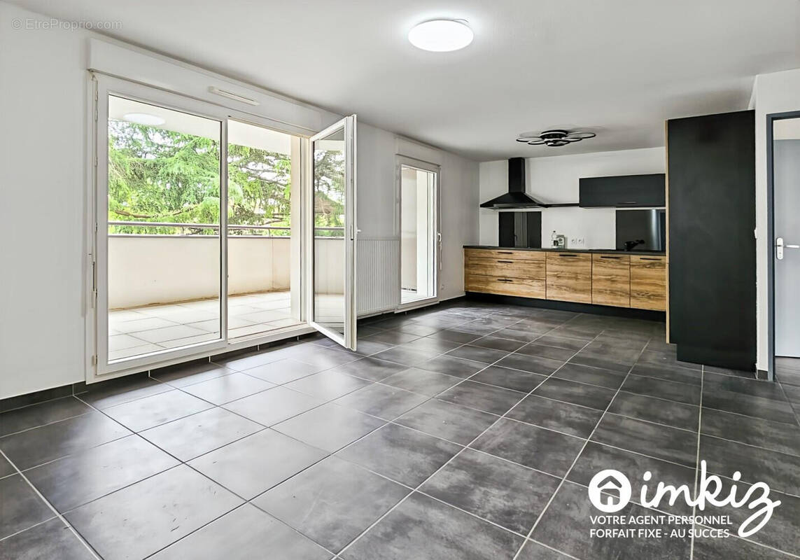 Appartement à SAINT-FONS