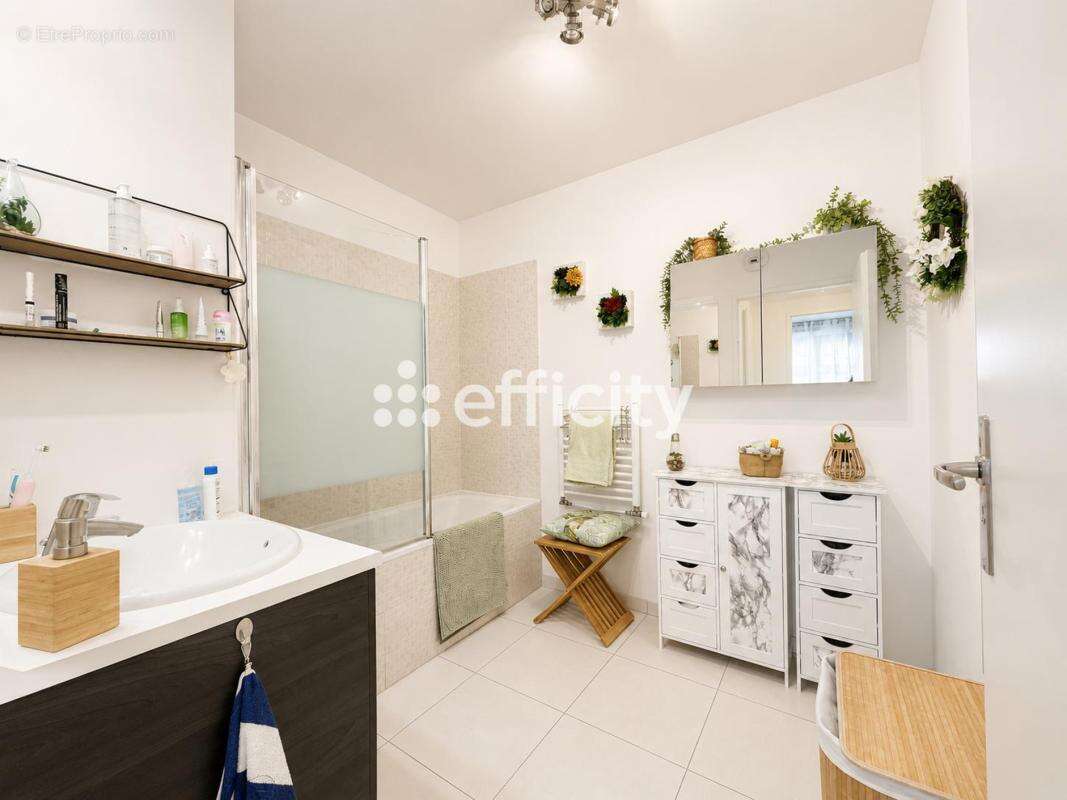 Appartement à MASSY
