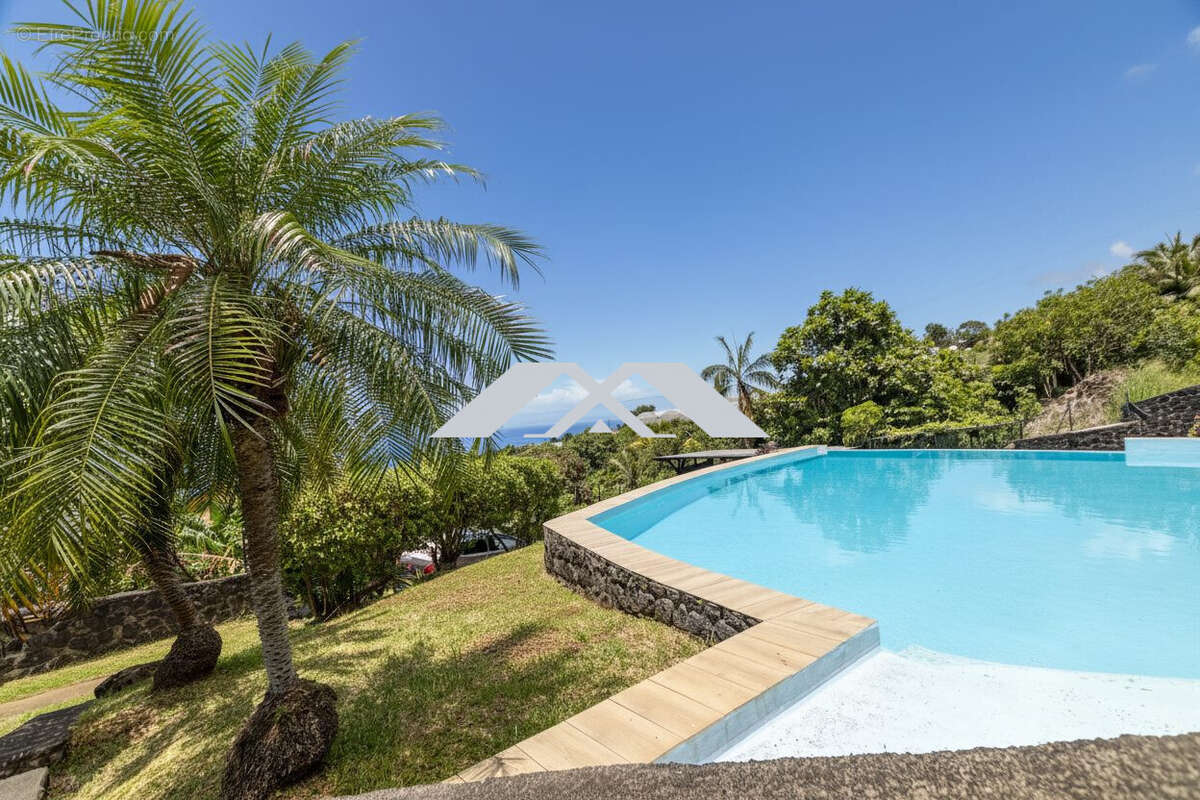 Maison à SAINT-JOSEPH