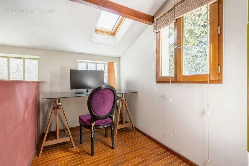 Maison à LE PERREUX-SUR-MARNE