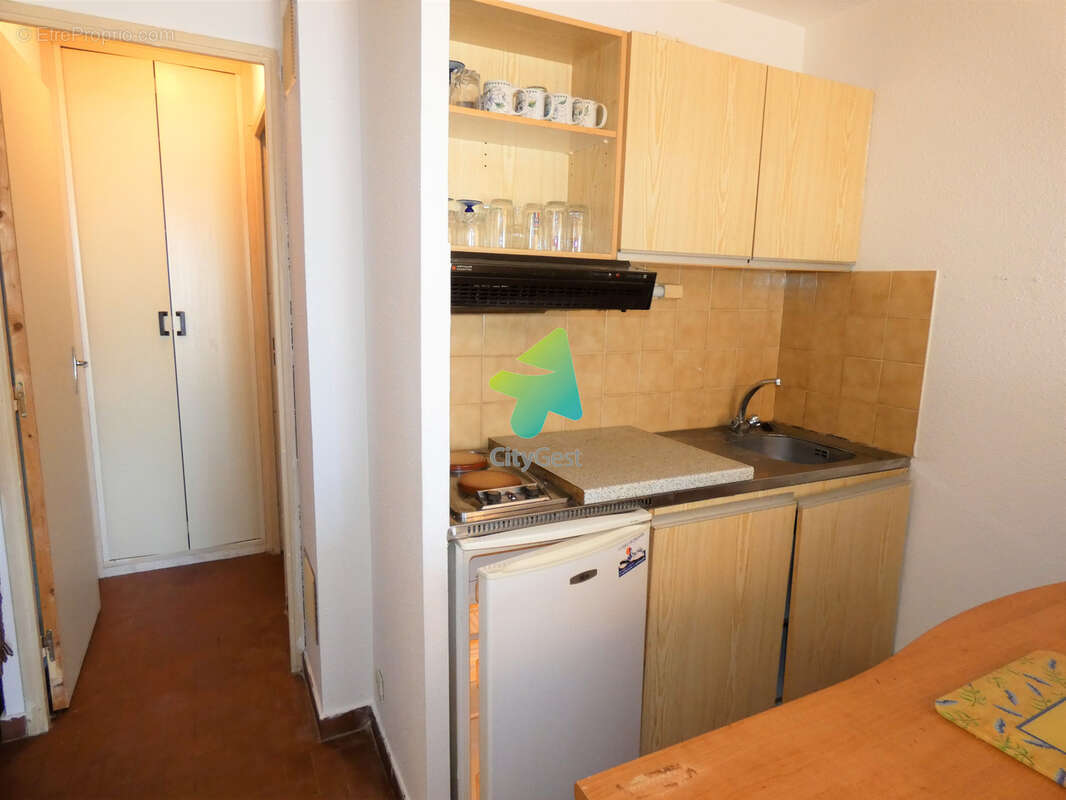 Appartement T2 Cabine avec Parking et Terrasse Vue Port - photo 10