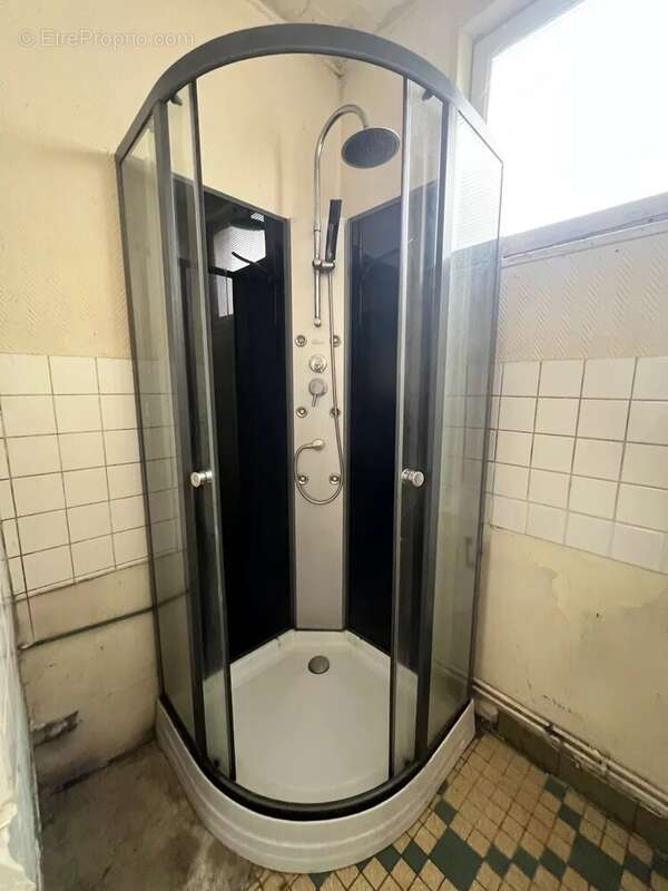 Maison à VILLEDIEU-LES-POELES