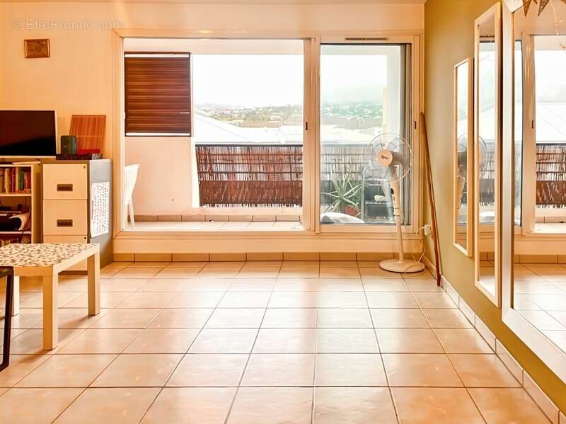 Appartement à SAINT-DENIS