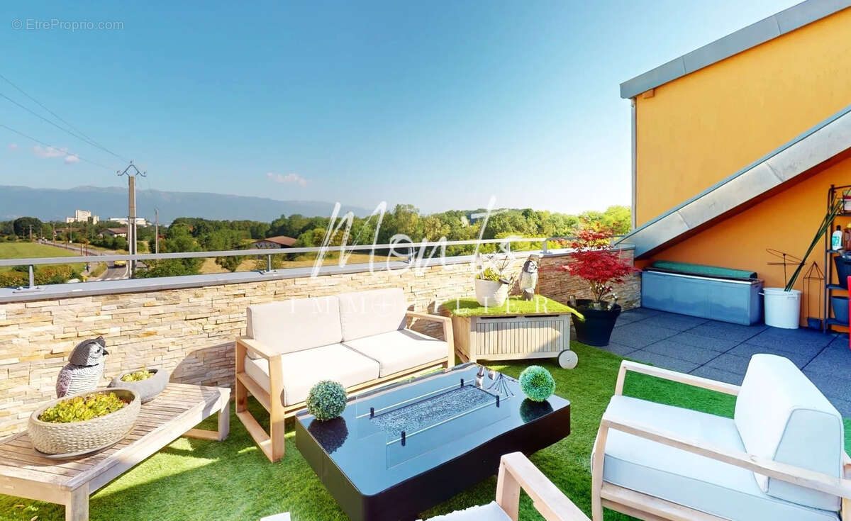 Appartement à VIRY