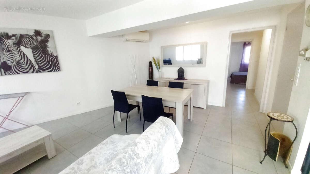Appartement à LAMALOU-LES-BAINS