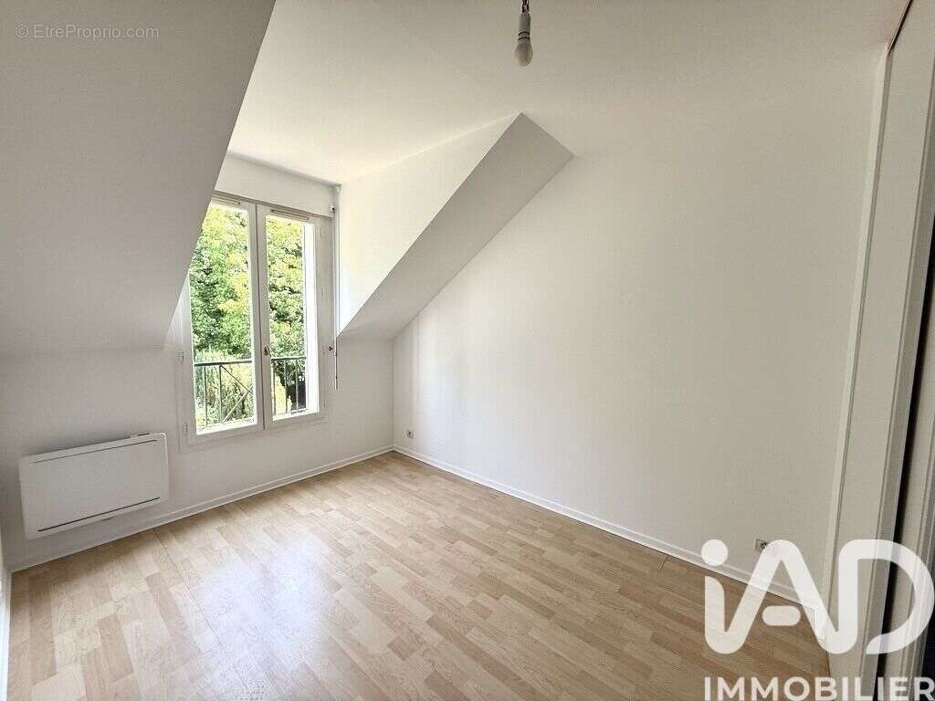 Photo 8 - Maison à SAINT-PIERRE-DU-PERRAY