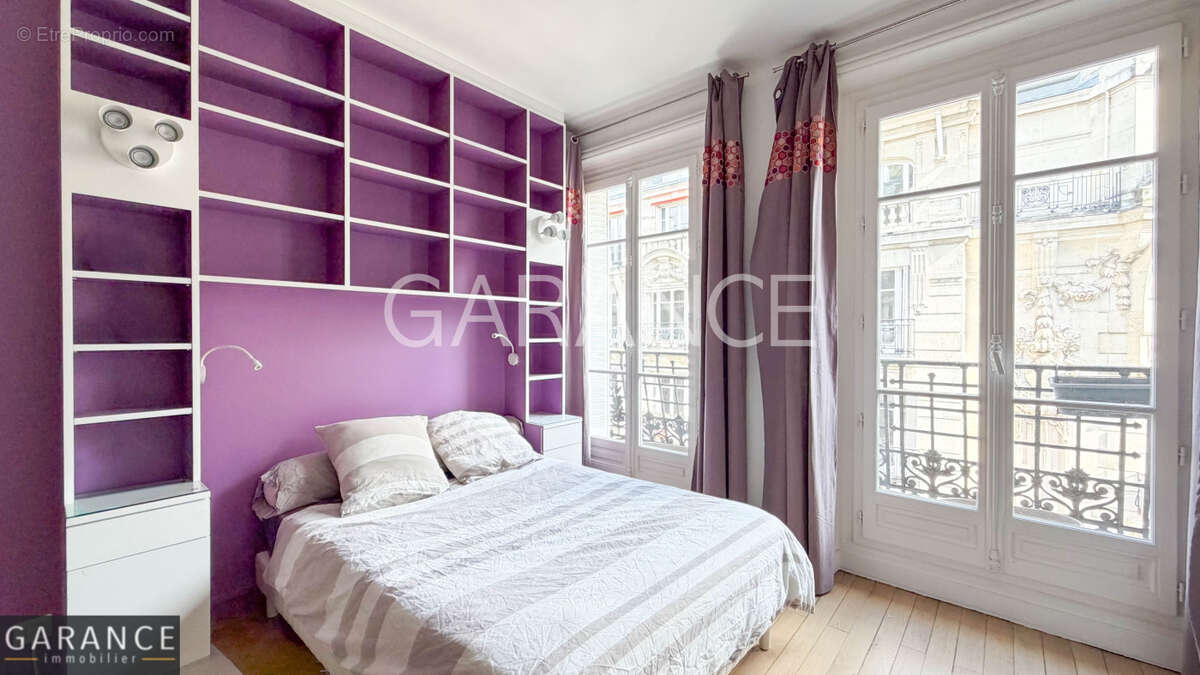 Appartement à PARIS-14E