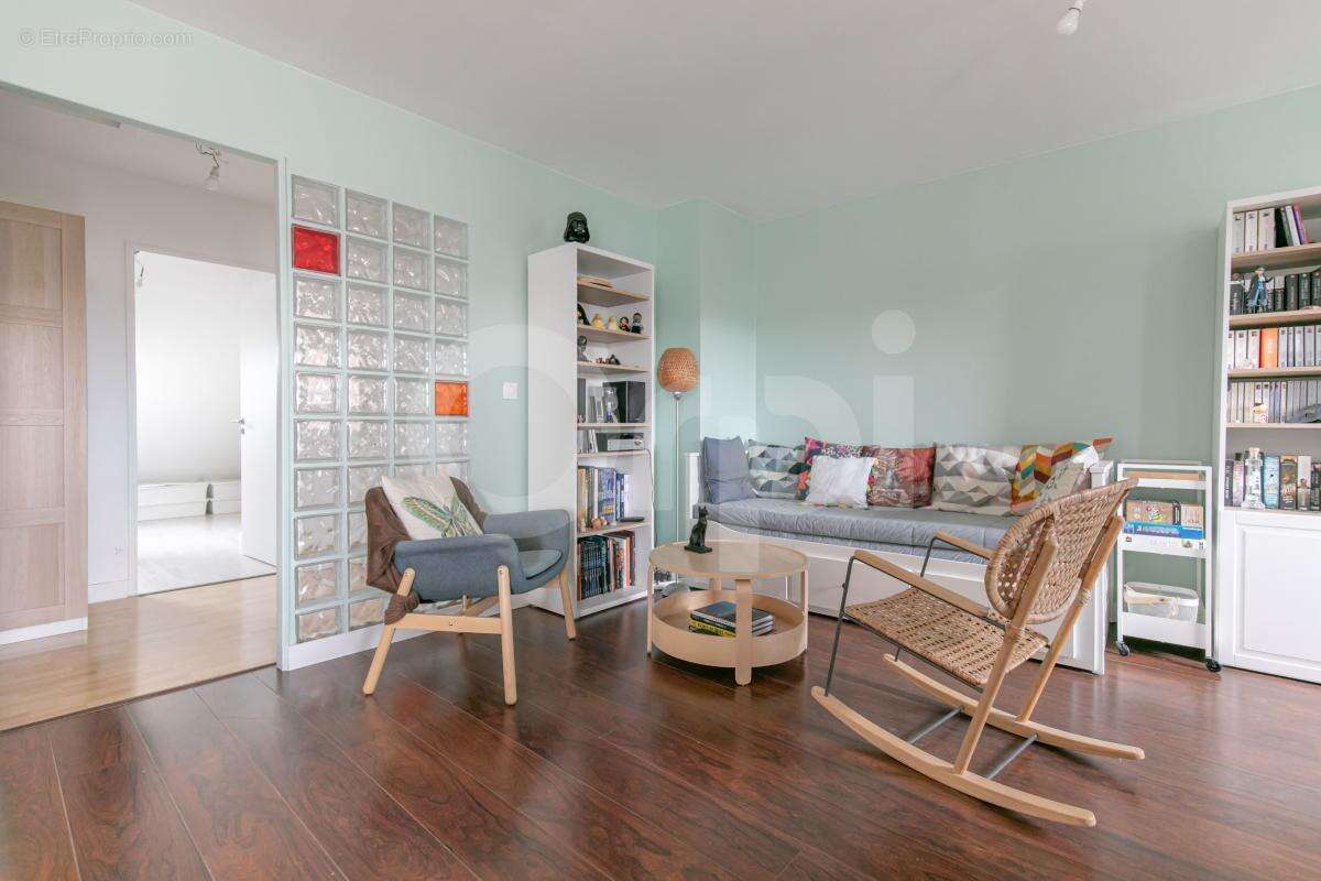 Appartement à BOISSY-SAINT-LEGER