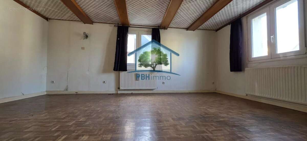 Maison à DANNEMARIE