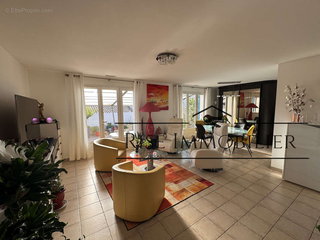 Maison à BIZE-MINERVOIS