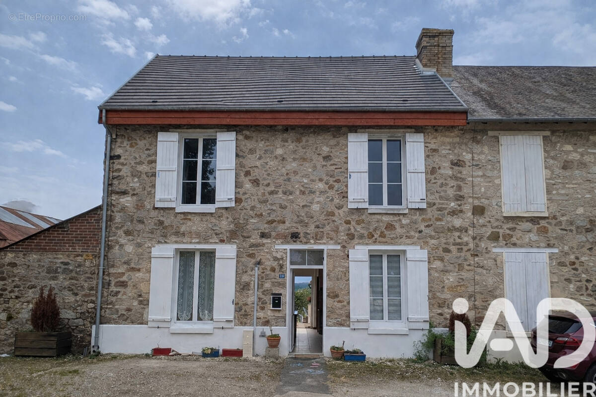 Photo 1 - Maison à VILLERS-COTTERETS