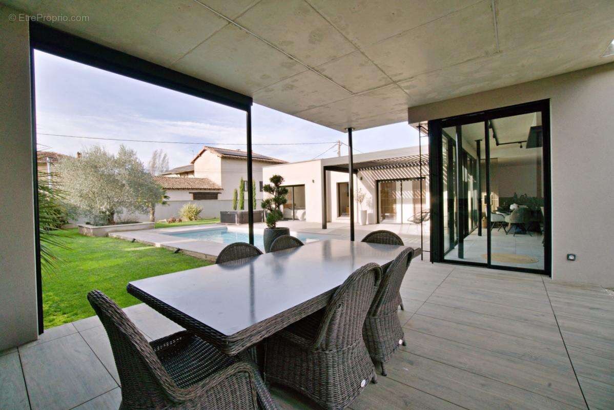 Maison à VILLEFRANCHE-SUR-SAONE