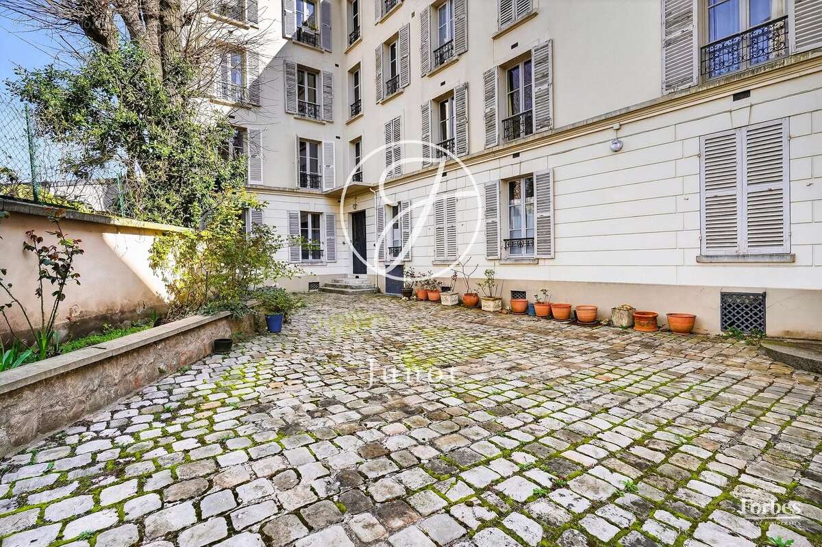 Appartement à VERSAILLES