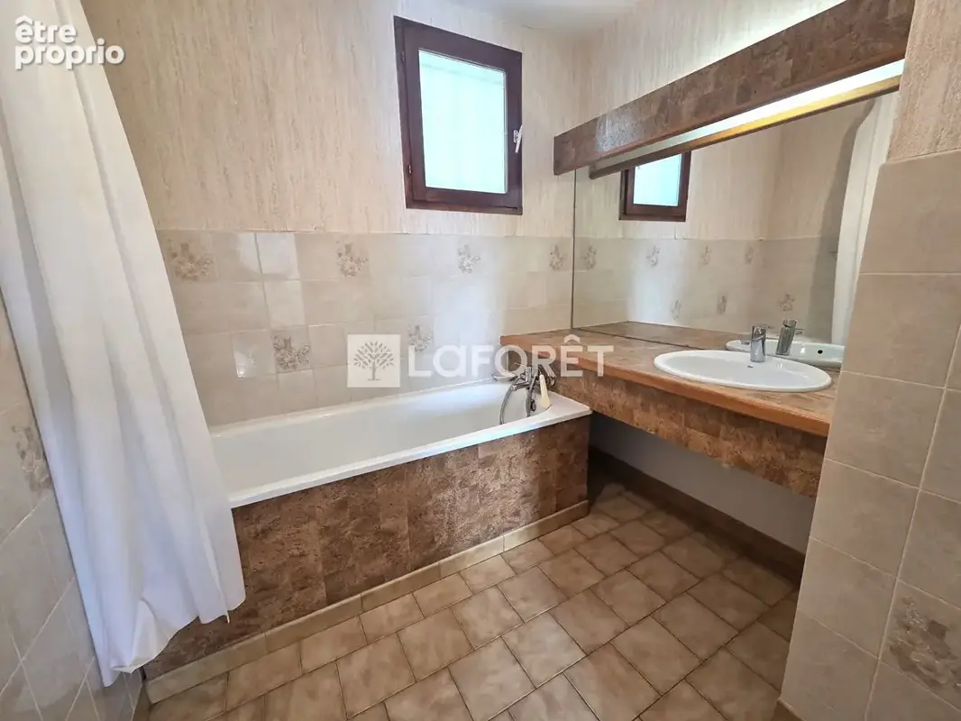 Maison 3 pièces de 74 m2 sur 1200 m2 - photo 8