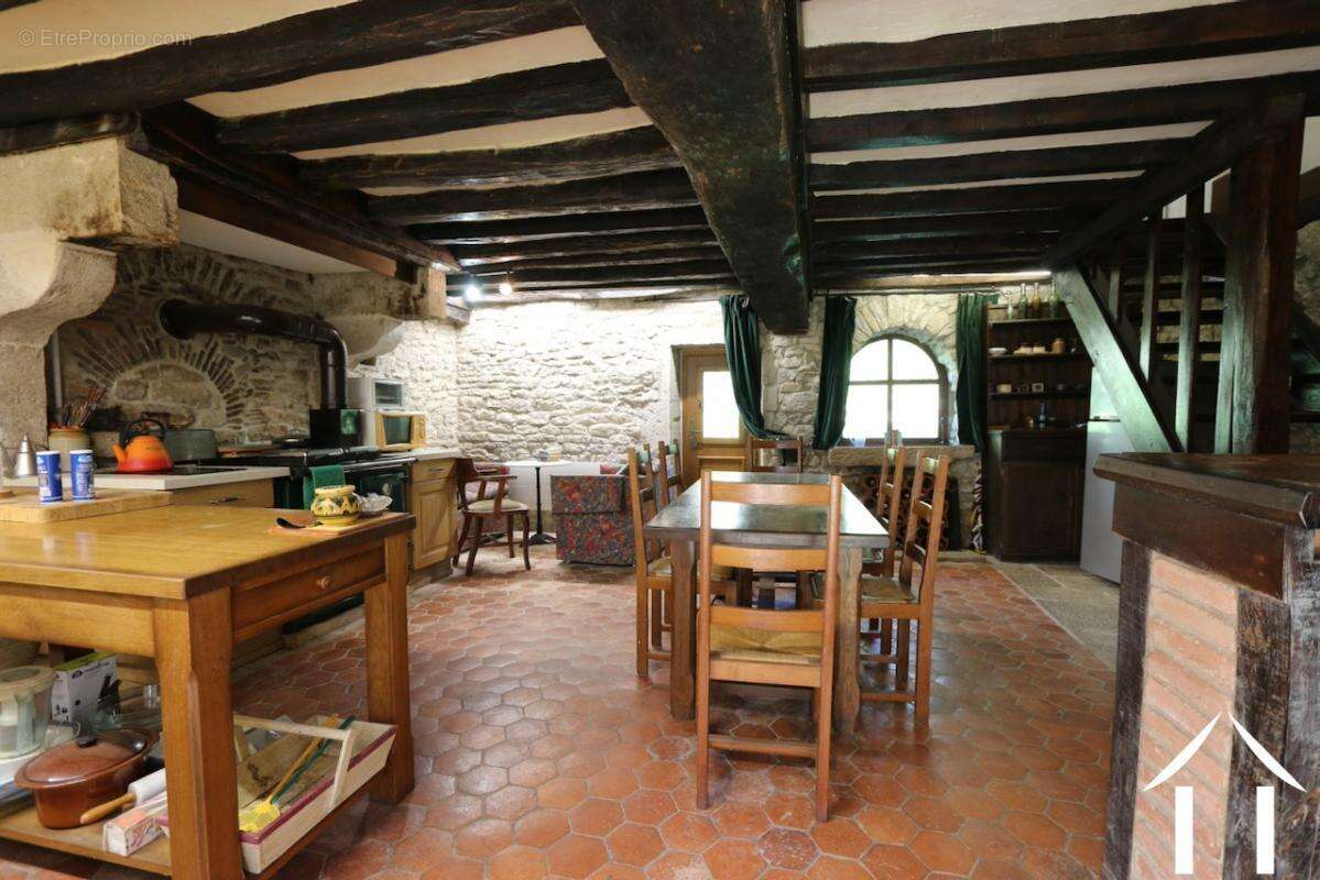 Maison à VAUCHIGNON