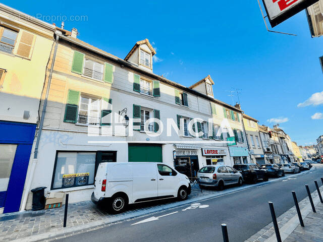 Appartement à ARPAJON