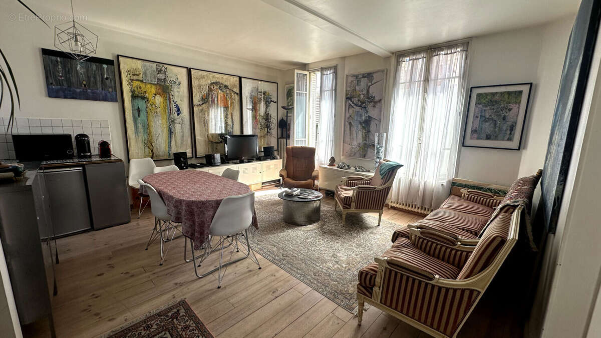 Maison à BOIS-COLOMBES