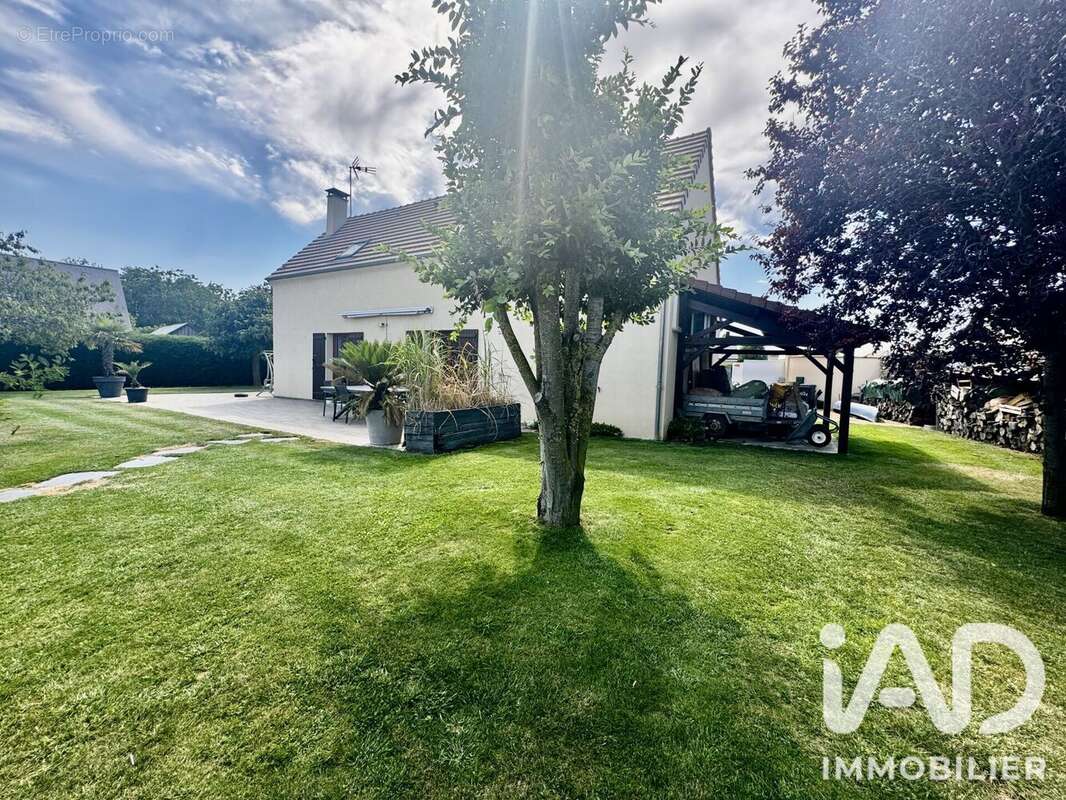 Maison 178 m² à Marboue  - photo 3
