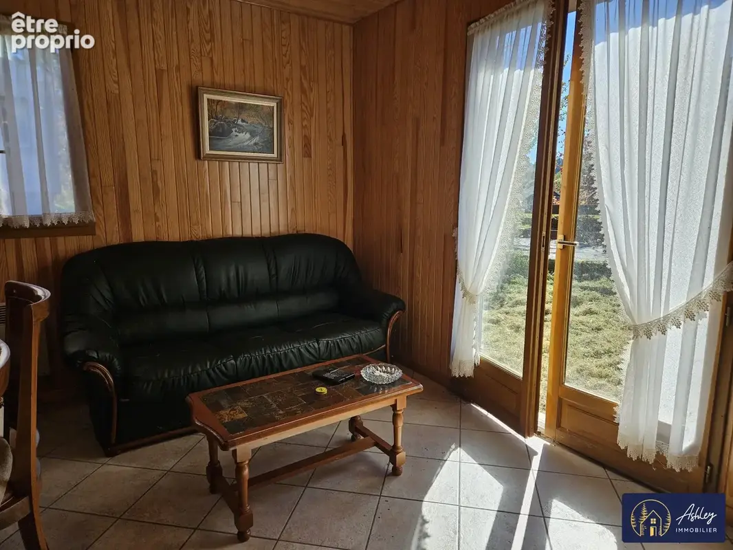 Maison 65 m² à Neuvic  - photo 4
