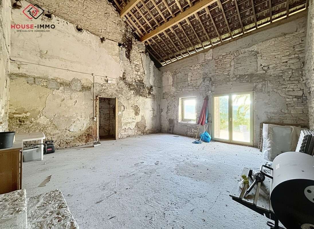 Maison 151 m² à Chatillon  - photo 18