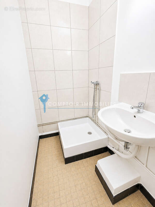 Dépt Hérault (34), à vendre MONTPELLIER Appartement studio de 19m2. - photo 4