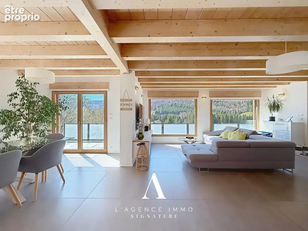 Maison 213 m² à Mijoux  - photo 4