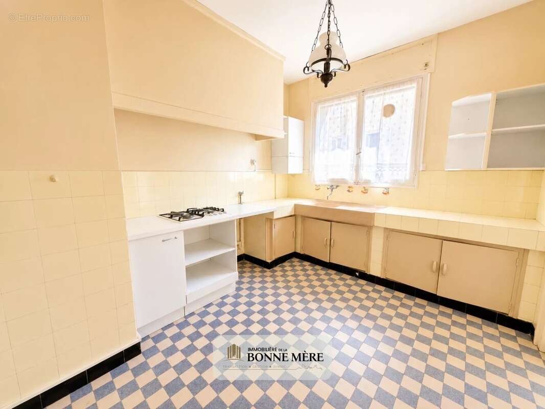Appartement 49 m² à Marseille-2e  - photo 5