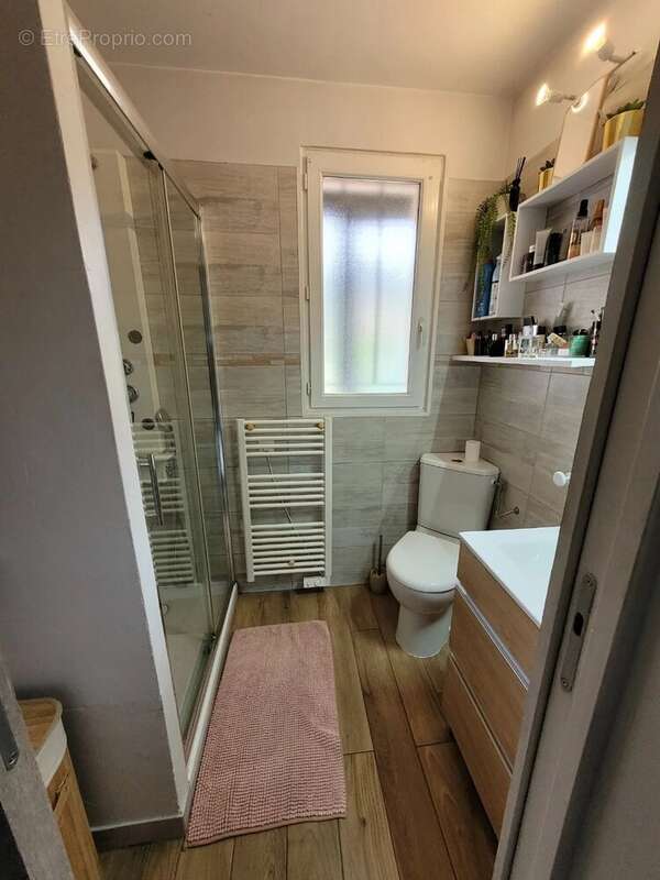 Appartement à PEYMEINADE