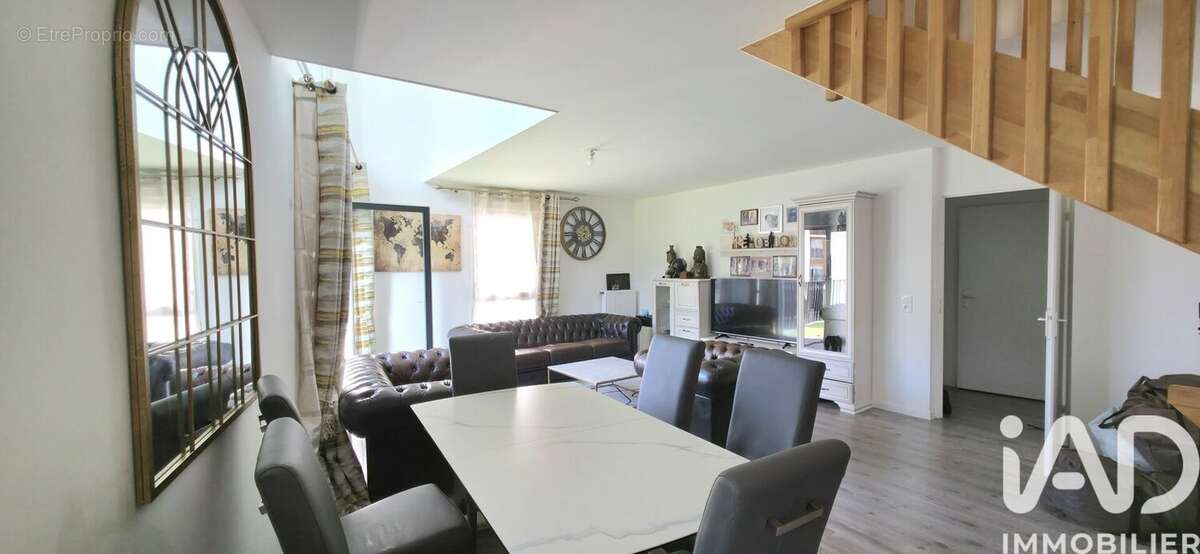 Photo 4 - Appartement à POISSY